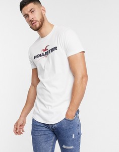 Белая футболка с логотипом на груди Hollister-Белый