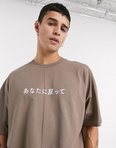 Oversize-футболка из плотного трикотажа с принтом ASOS DESIGN-Коричневый