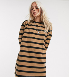 Бежевое платье-футболка стиля oversized в черную полоску ASOS DESIGN Petite-Мульти
