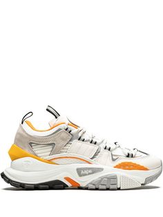 Aape Lookbuck