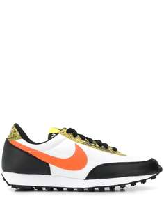 Nike Daybreak low-top trainers