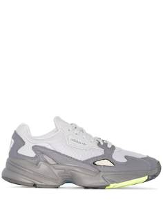 adidas кроссовки Falcon