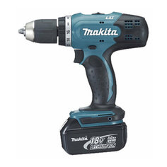Аккумуляторная дрель-шуруповерт Makita