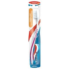 Зубная щетка Aquafresh Clean & Flex, розовый