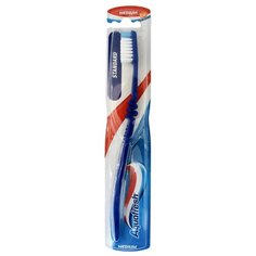 Зубная щетка Aquafresh Standard, синий