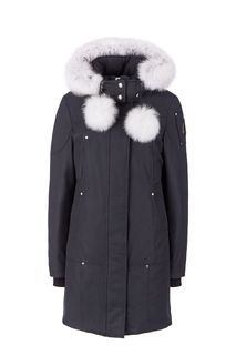 Синяя утепленная парка Stirling Parka с отделкой из меха лисы Moose Knuckles