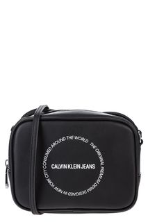 Маленькая черная сумка с логотипом бренда Calvin Klein Jeans