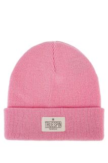Розовая шапка с нашивкой Truespin