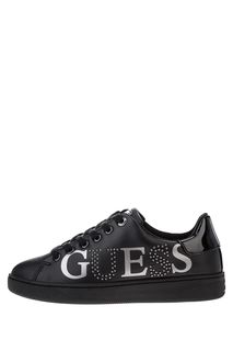 Черные кеды с логотипом бренда Guess