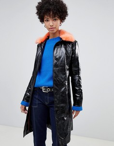 Лакированная куртка с воротником из искусственного меха и поясом Pepe Jeans-Черный