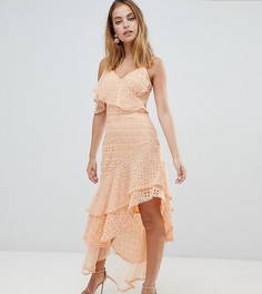 Асимметричное платье макси с оборкой и вышивкой ришелье ASOS DESIGN Petite-Желтый