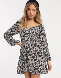 Черное чайное платье мини с вырезом сердечком Miss Selfridge-Черный
