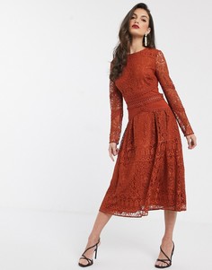 Кружевное платье для выпускного с длинными рукавами и отделкой ASOS DESIGN-Оранжевый