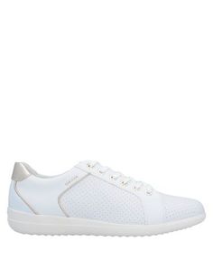 Низкие кеды и кроссовки Geox