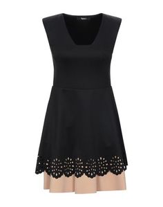 Короткое платье Siste S