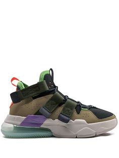 Nike кроссовки Air Edge 270