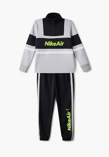 Костюм спортивный Nike