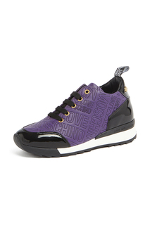 sneakers Love Moschino