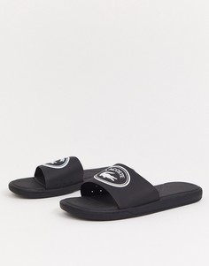 Черно-белые шлепанцы Lacoste L30-Черный