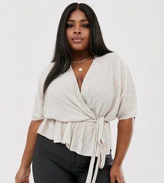 Плиссированный топ с запахом и завязкой на талии ASOS DESIGN Curve-Бежевый