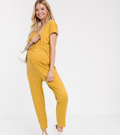 Комбинезон с V-образным вырезом и завязкой на талии ASOS DESIGN Maternity-Желтый