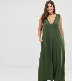Трапециевидное платье макси с глубоким вырезом ASOS DESIGN Curve-Зеленый