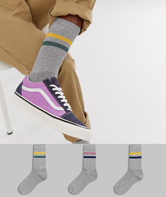 Набор из 3 пар спортивных носков серого цвета с 2 полосками разных цветов в стиле ретро ASOS DESIGN - Скидка-Серый