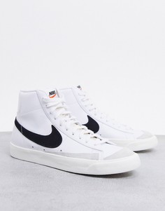 Черно-белые кроссовки Nike Blazer Mid 77-Белый