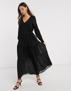 Черное платье макси с V-образным вырезом и ярусной юбкой Vero Moda-Черный