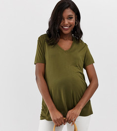 Футболка цвета хаки с V-образным вырезом ASOS DESIGN Maternity-Зеленый