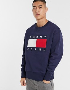 Темно-синий свитшот с круглым вырезом и большим флагом Tommy Jeans