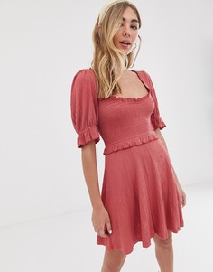 Розовый сарафан со сборками и пышными рукавами ASOS DESIGN