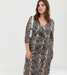Платье с запахом, пряжкой и змеиным принтом River Island Plus-Мульти