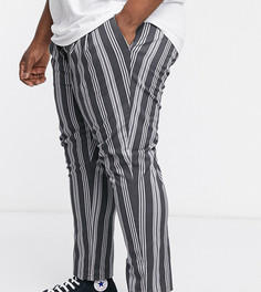 Брюки-сигаретки в черную и белую полоску со складками ASOS DESIGN Plus-Черный