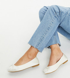 Балетки цвета слоновой кости для широкой стопы с бантом ASOS DESIGN-Кремовый