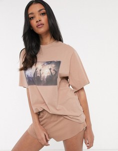 Oversized-футболка и шорты ASOS DESIGN-Коричневый