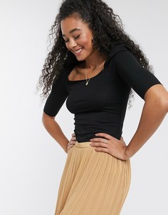 Черный топ с квадратным вырезом New Look