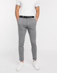 Серые трикотажные брюки строгого кроя Selected Homme-Серый