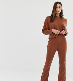 Трикотажные расклешенные брюки в рубчик для дома ASOS DESIGN Tall-Коричневый