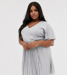 Платье мини с V-образным вырезом, плиссированной юбкой и поясом ASOS DESIGN Curve-Серый