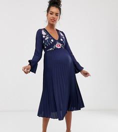 Плиссированное платье миди с кружевными вставками и вышивкой ASOS DESIGN Maternity-Темно-синий