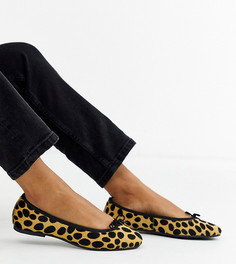Балетки для широкой стопы с леопардовым принтом ASOS DESIGN-Мульти