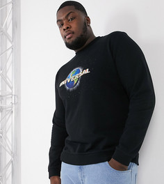Черный свитшот с логотипом "Universal" на груди ASOS DESIGN Plus