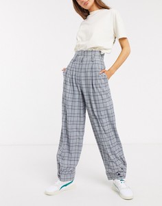Брюки широкого кроя в клетку с манжетами ASOS DESIGN-Мульти