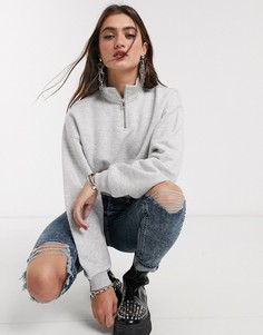 Серый короткий свитшот с воротом на молнии Bershka