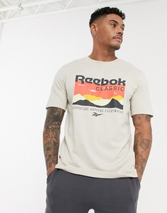 Бежевая футболка с принтом Reebok-Серый
