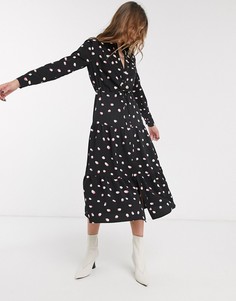 Черное ярусное платье миди с принтом Topshop-Черный
