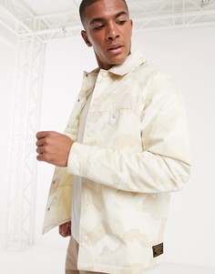 Спортивная куртка с камуфляжным принтом Topman-Светло-бежевый