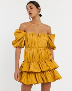 Ярусное платье мини с открытыми плечами и сборками ASOS DESIGN-Желтый