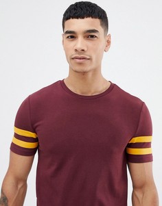 Бордовая обтягивающая футболка с полосками на рукавах ASOS DESIGN-Красный